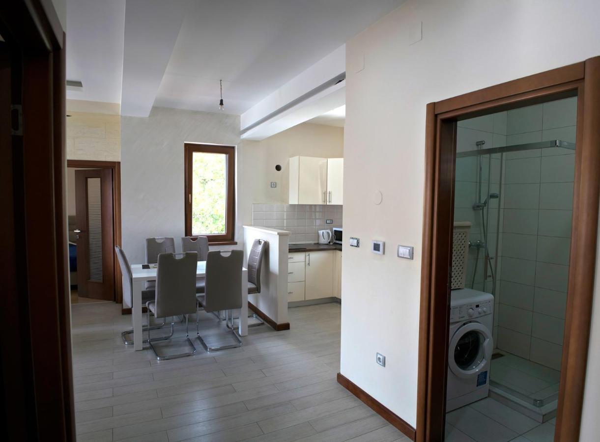 Apartments Admiral Herceg Novi Esterno foto